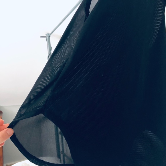 Fabletics Mesh Back Muscle Tank - Picture 5 of 6